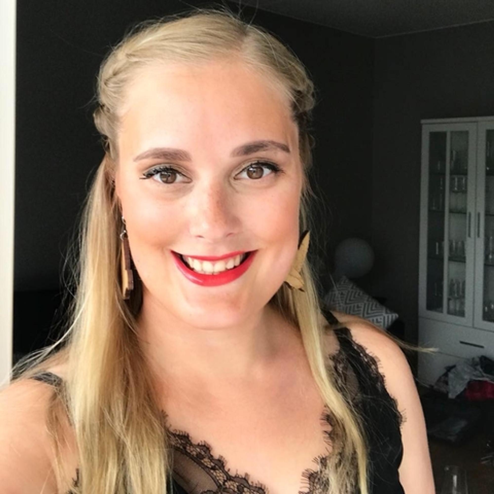 16 vuotta vanha dating 20 vuotta vanha Kanada